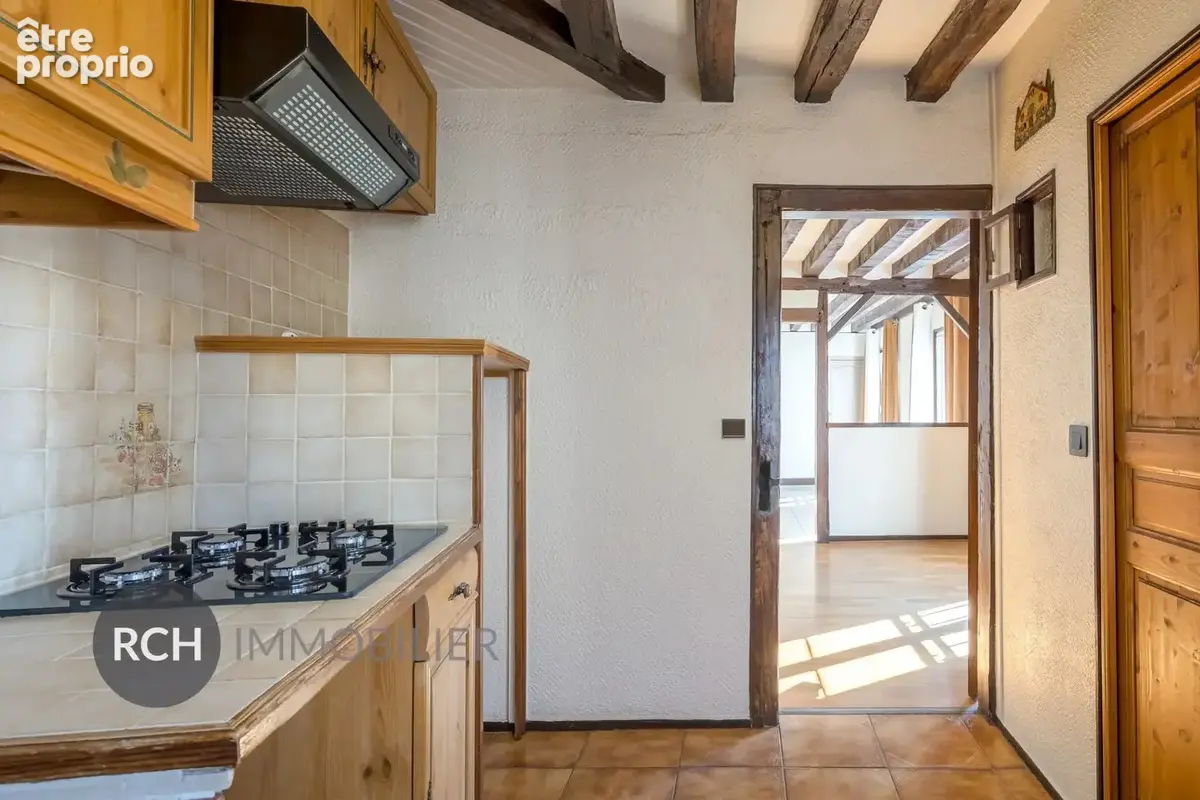 Montfort-l'Amaury - Bel appartement lumineux situé au dernier étage - photo 7