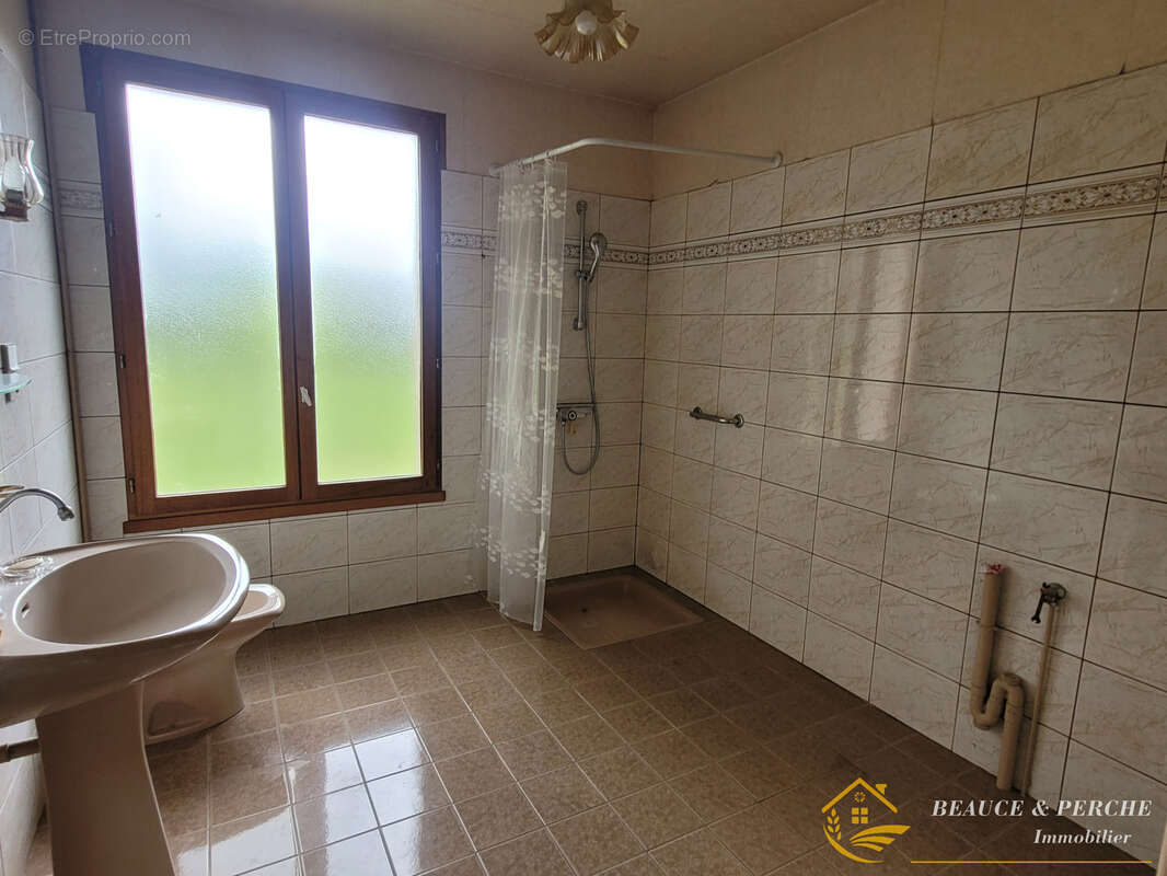 Maison à FONTENAY-SUR-EURE