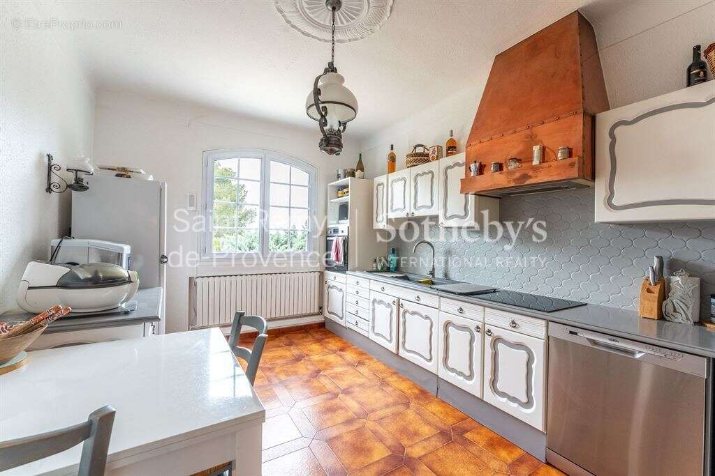 Maison à PLAN-D&#039;ORGON