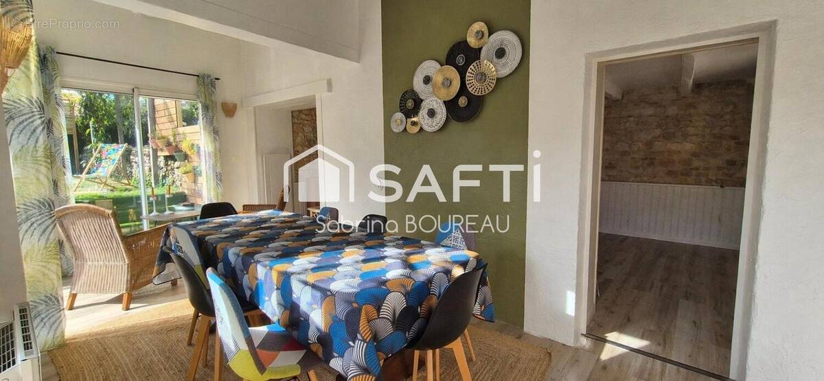 Photo 1 - Maison à SAINT-GELAIS
