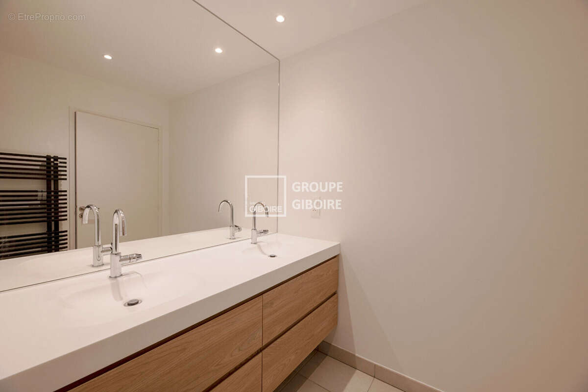 A vendre - agence giboire - appartement type 6 - 3 chambres - 123m² - cesson-sevigne - photo 7