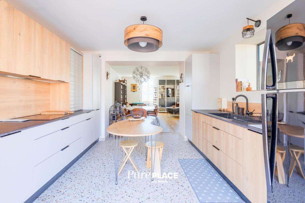 Maison à VILLEURBANNE