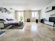 Maison à SAINT-MARTIN-DE-CRAU