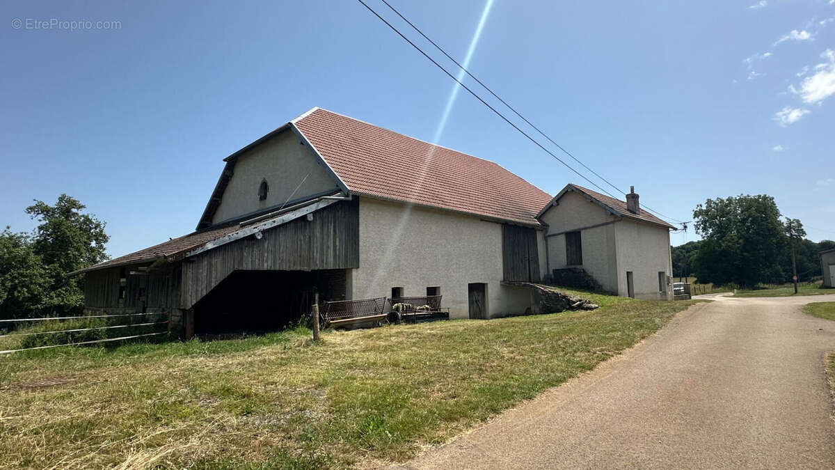 Maison à VIETHOREY