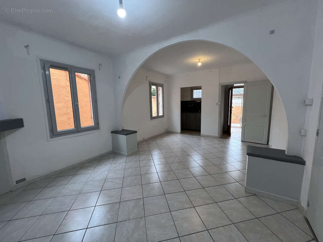 Maison à VALRAS-PLAGE