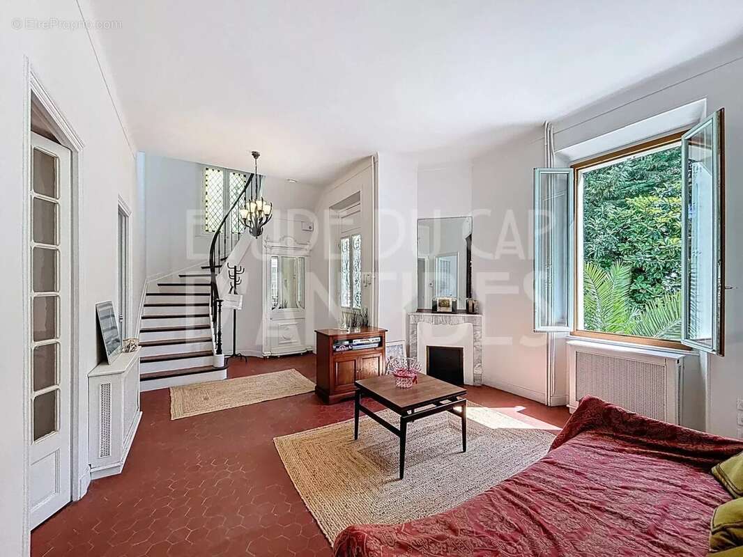 Maison à ANTIBES