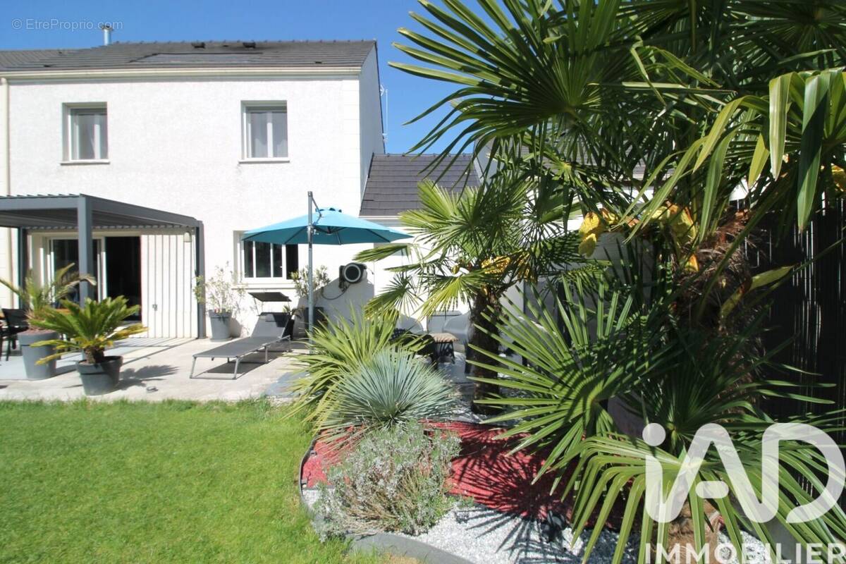 Photo 1 - Maison à CHAUMES-EN-BRIE