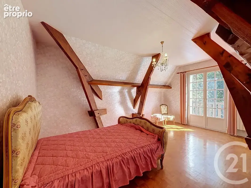 Maison 6 pièces 185 m² à vendre à Menestreau-En-Villette (45240) - photo 7