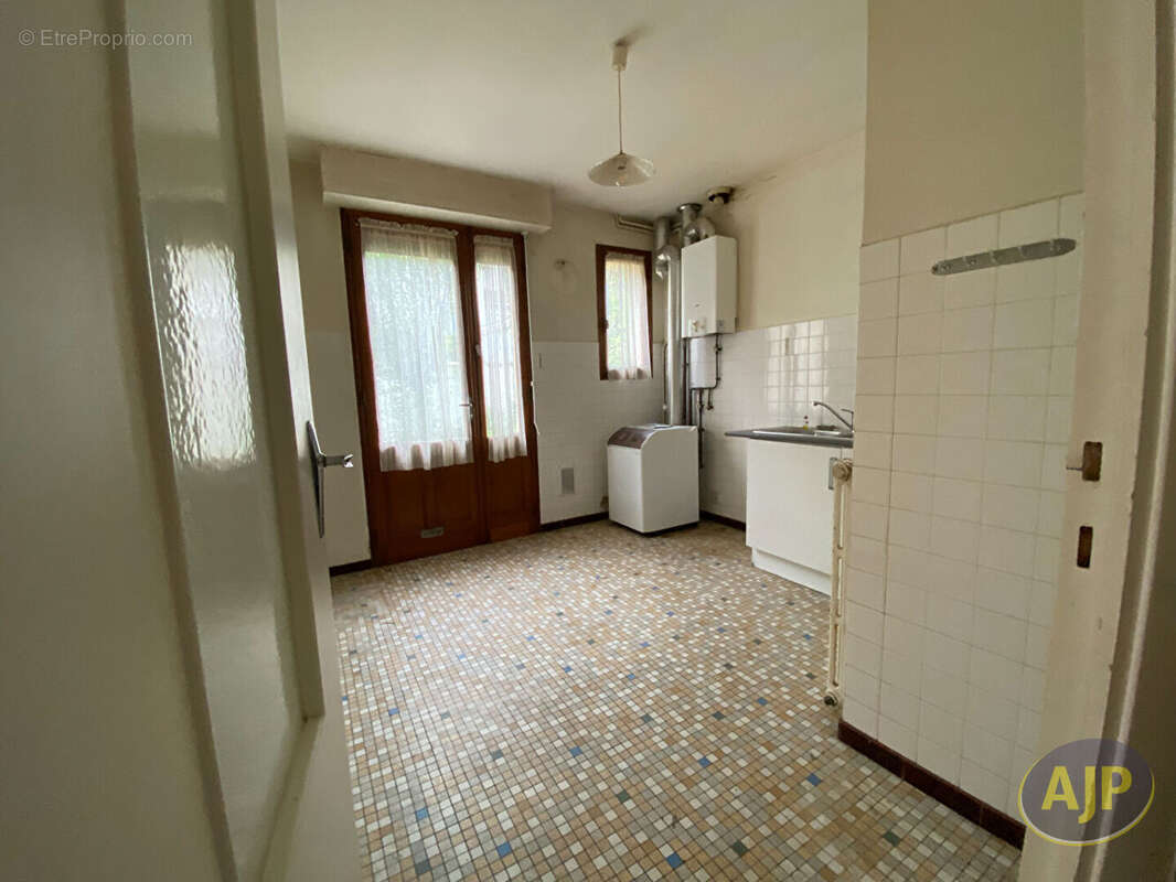 Maison à LE BOUSCAT