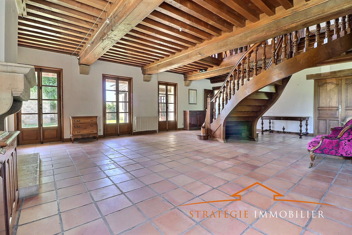 Maison à MERCUREY
