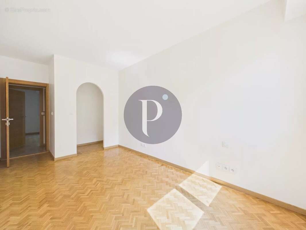 Appartement à CHATENAY-MALABRY