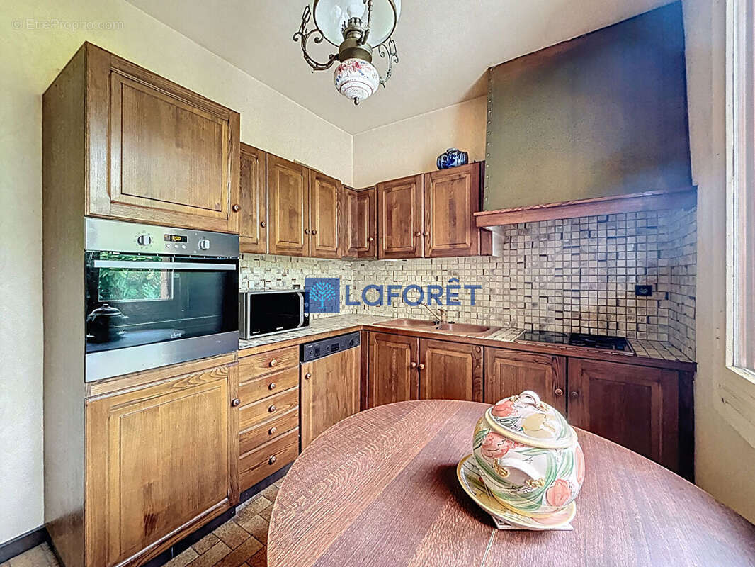 Maison à SAVIGNY-SUR-ORGE