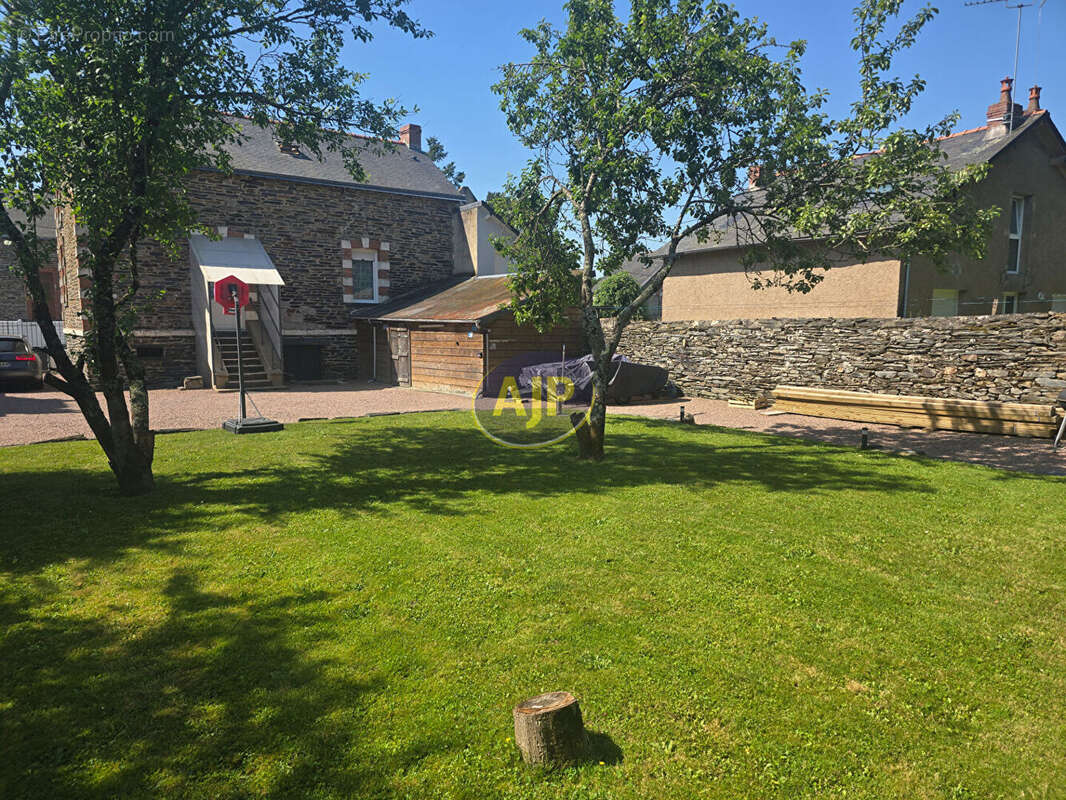 Maison Guemene Penfao 5 pièces, sous-sol, terrain - photo 2
