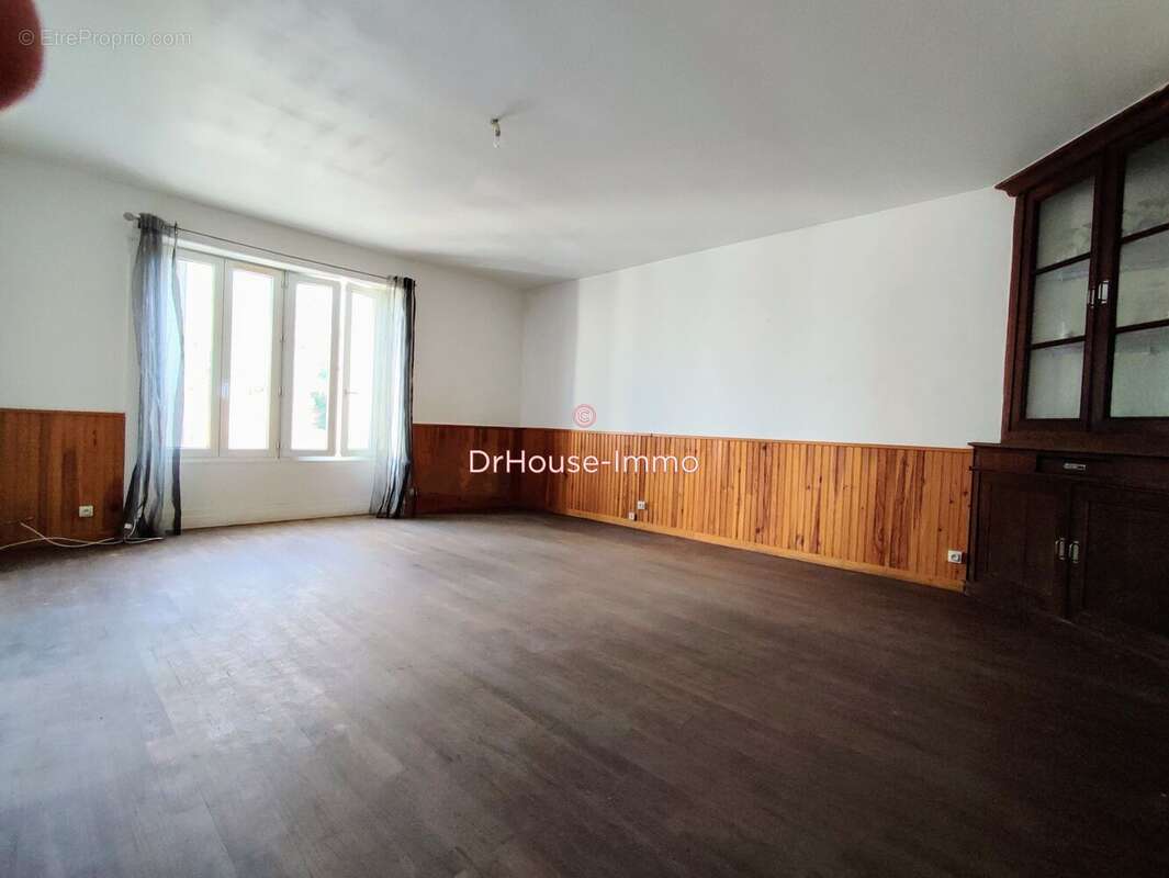 Maison 140 m² à Bussiere-Poitevine  - photo 13