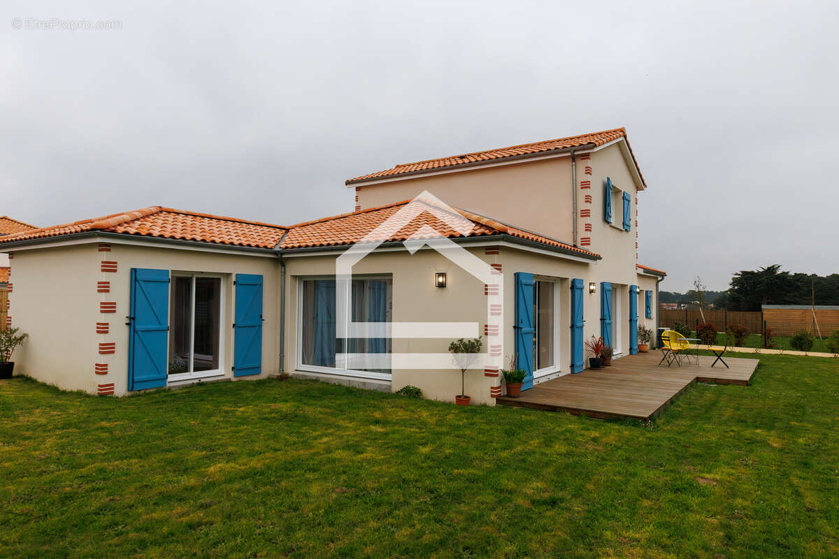 Maison à PREFAILLES