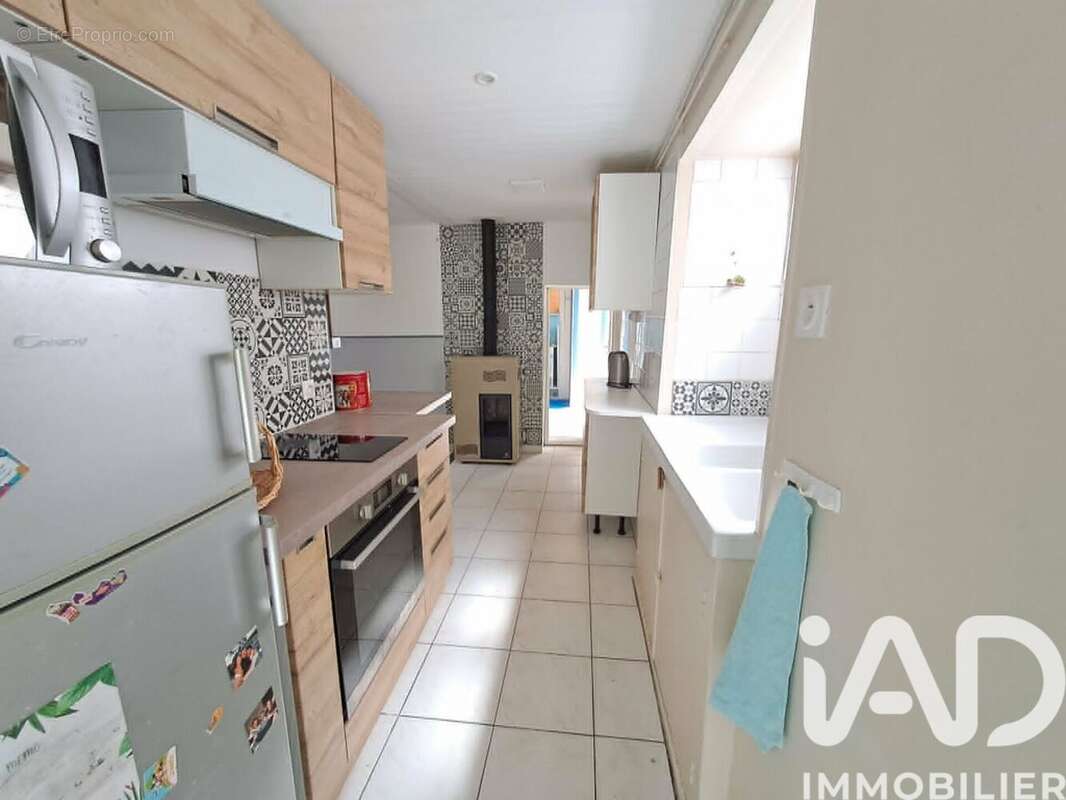 Photo 5 - Maison à CHAILLEVETTE
