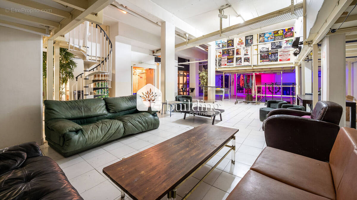 Appartement à PARIS-10E