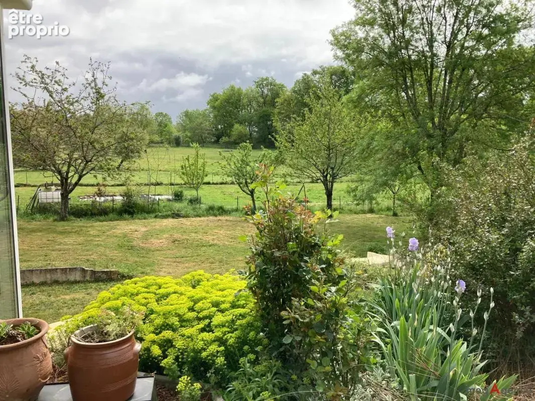Rare propriété avec piscine intérieure! - photo 11