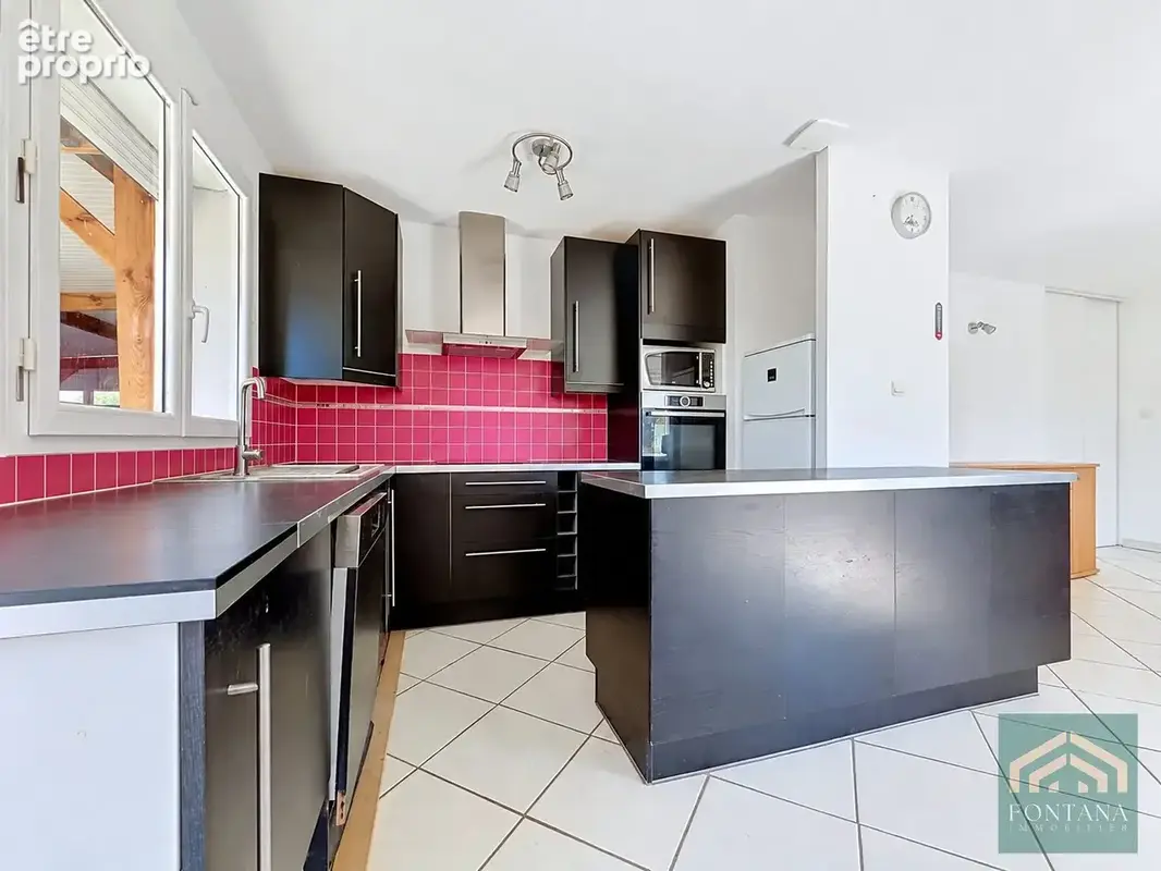 Maison 4 pièces 90 m² à vendre à Marcenat (03260) - photo 3