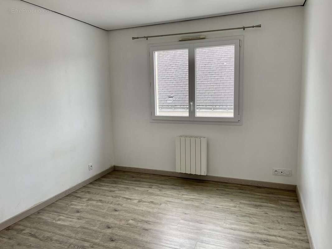 Chambre 2 - Appartement à LA BAULE-ESCOUBLAC