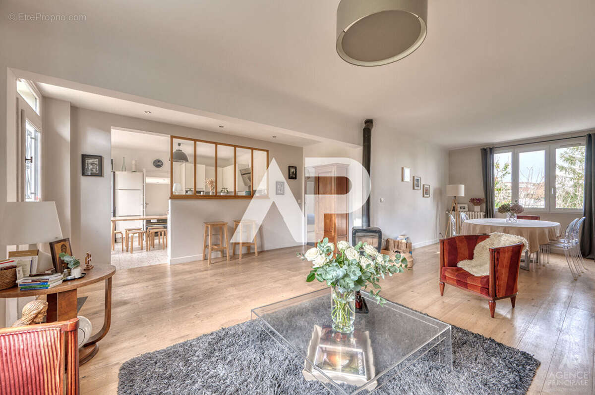 Maison à RUEIL-MALMAISON