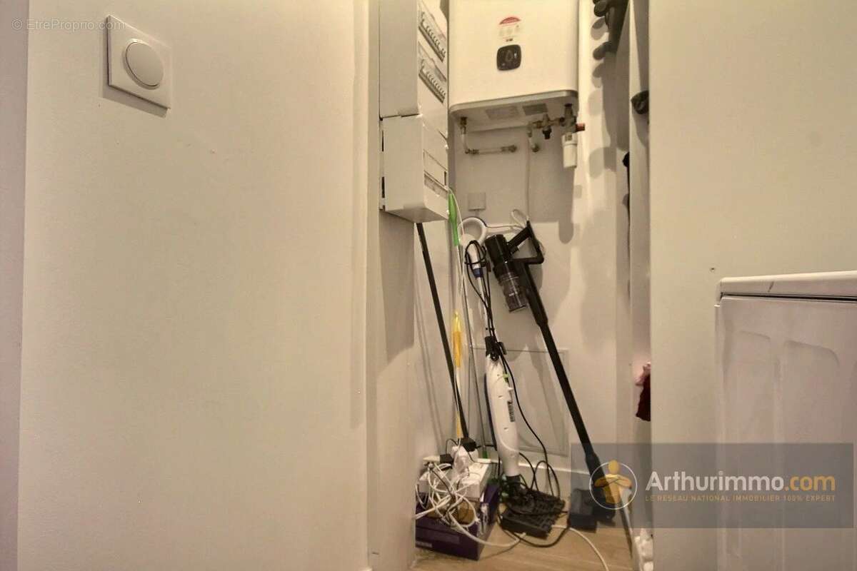 Appartement à CHARENTON-LE-PONT