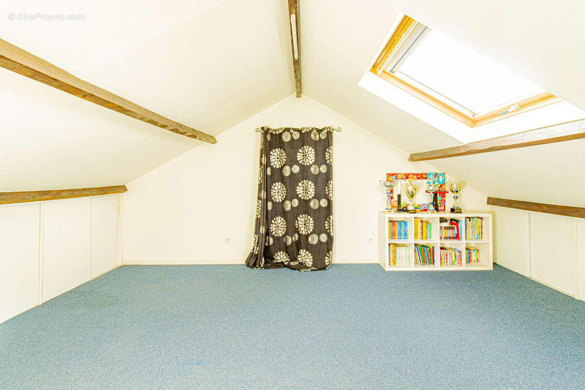 Maison à NOUZONVILLE