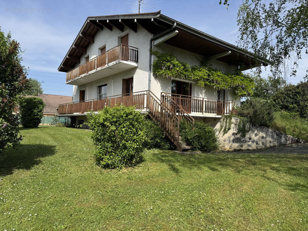Maison à RUMILLY