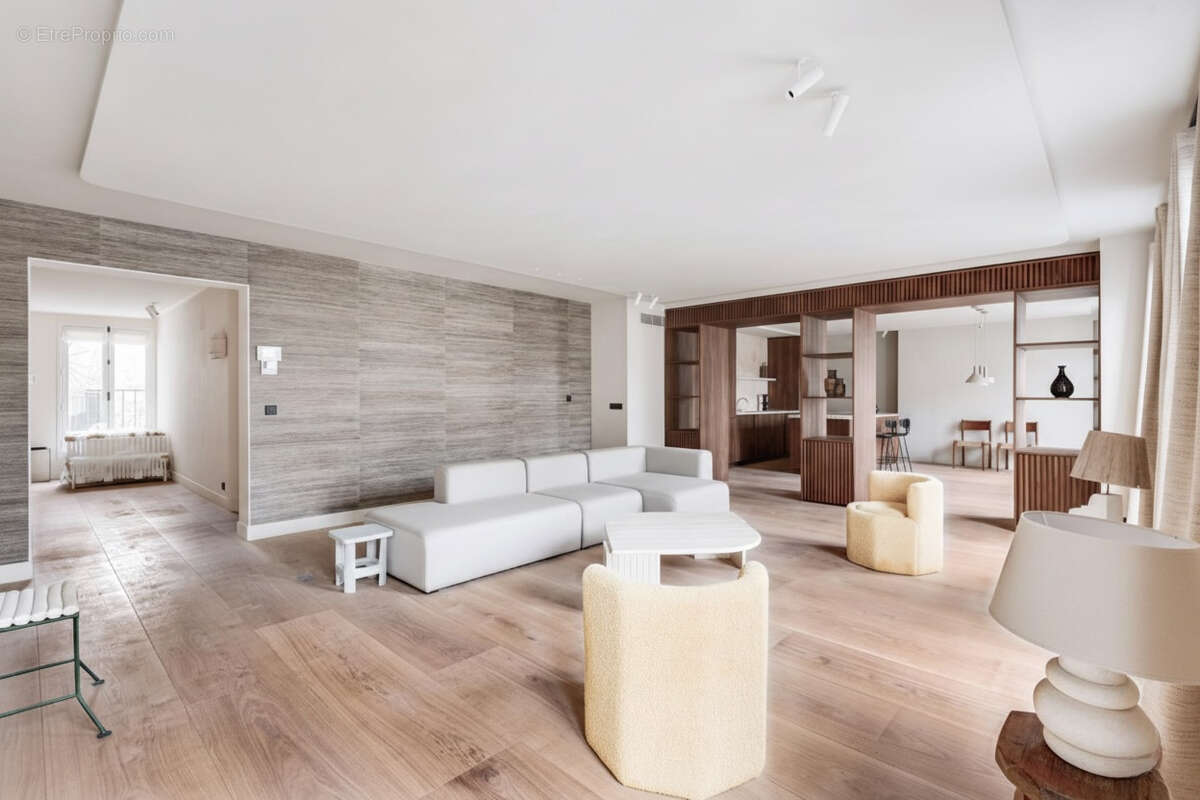 Appartement à PARIS-6E