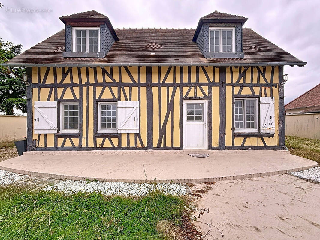 Maison à GASNY