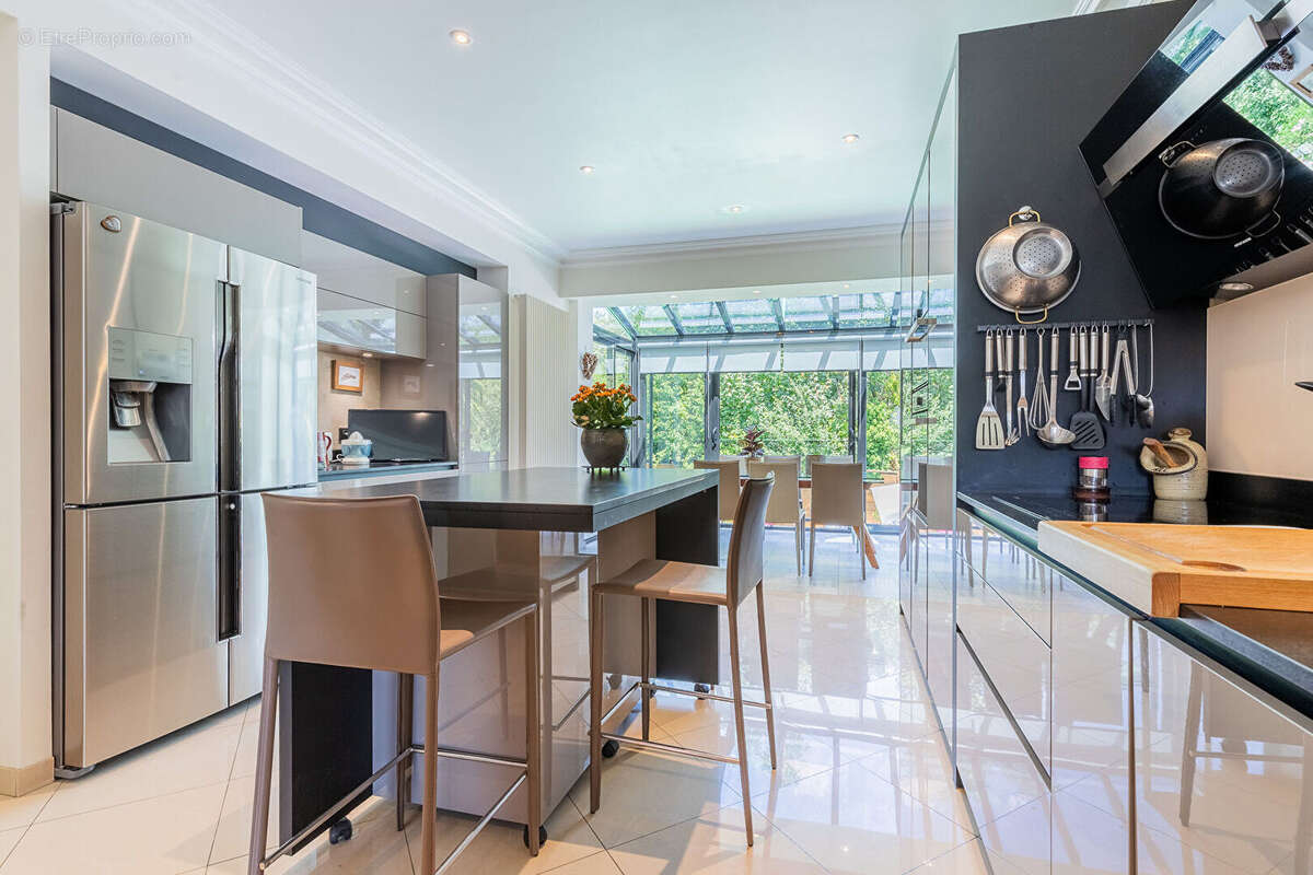 Maison 237m² à verrières-le-buisson - photo 5