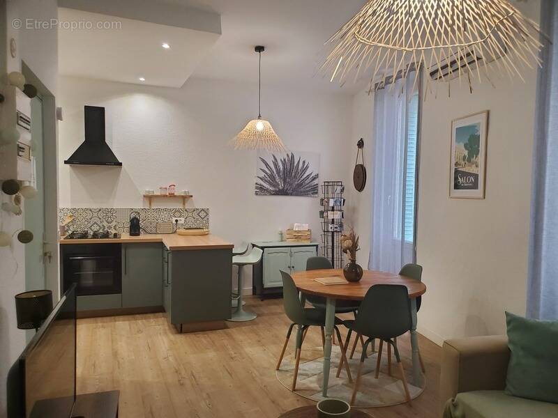 Appartement à SALON-DE-PROVENCE