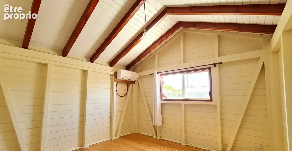 Maison de rapport composé d'un T3 & d'un T3, surface 184m² à Les Abymes - photo 6