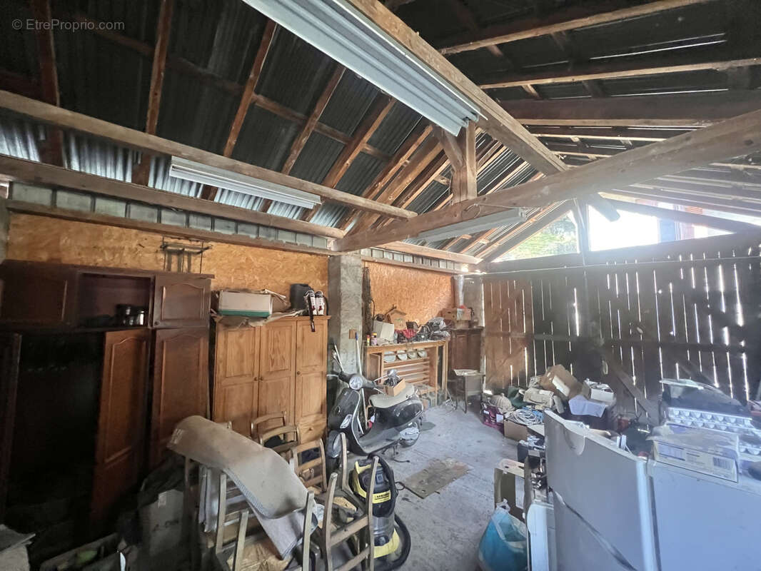 Maison à GILLY-SUR-ISERE