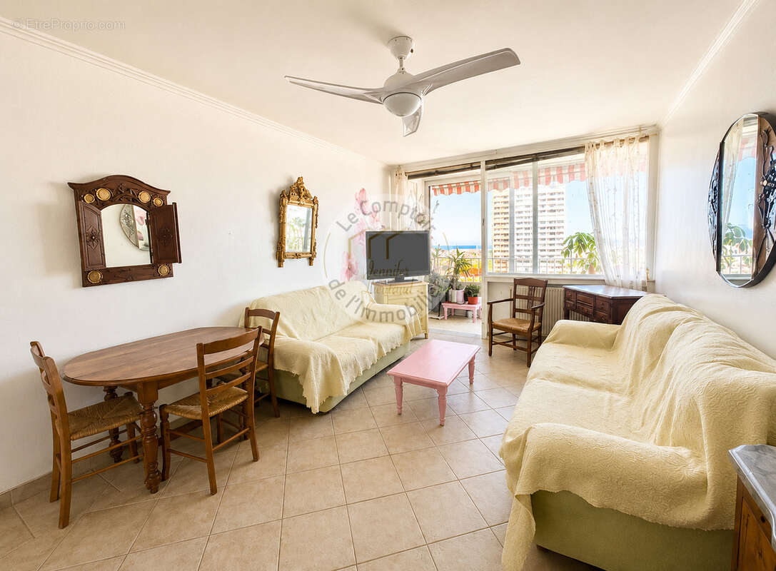 Appartement à MARSEILLE-9E
