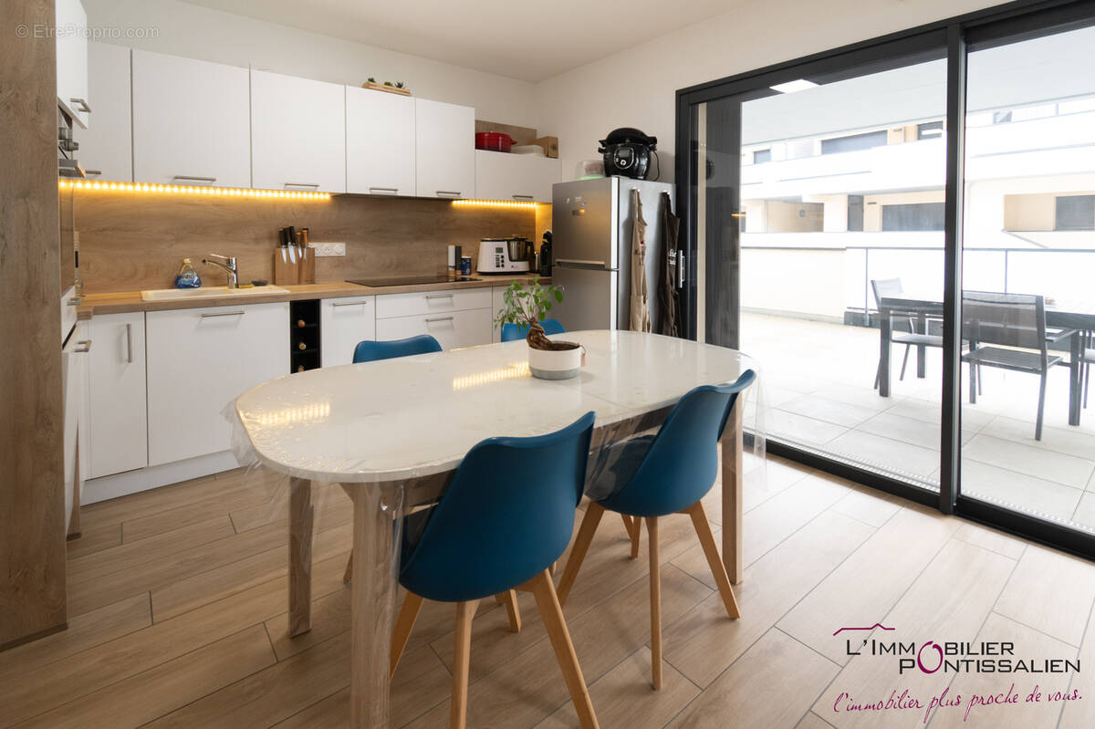 Appartement à JOUGNE