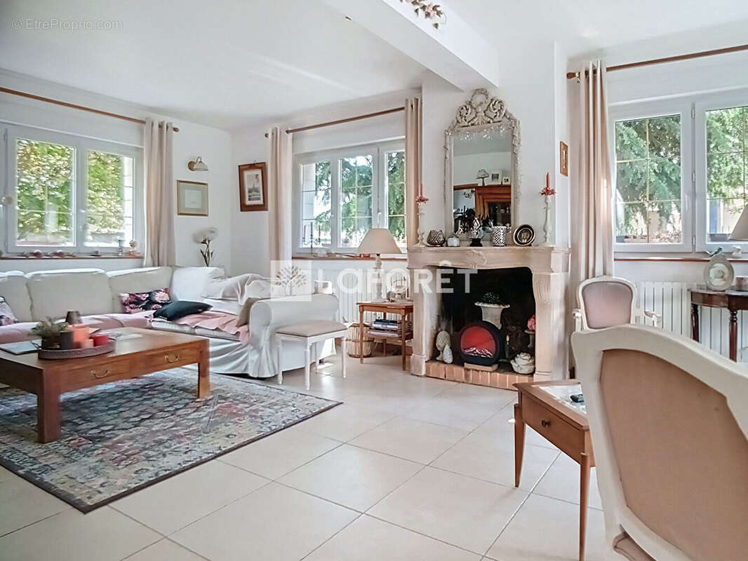 Maison à CAUDEBEC-LES-ELBEUF