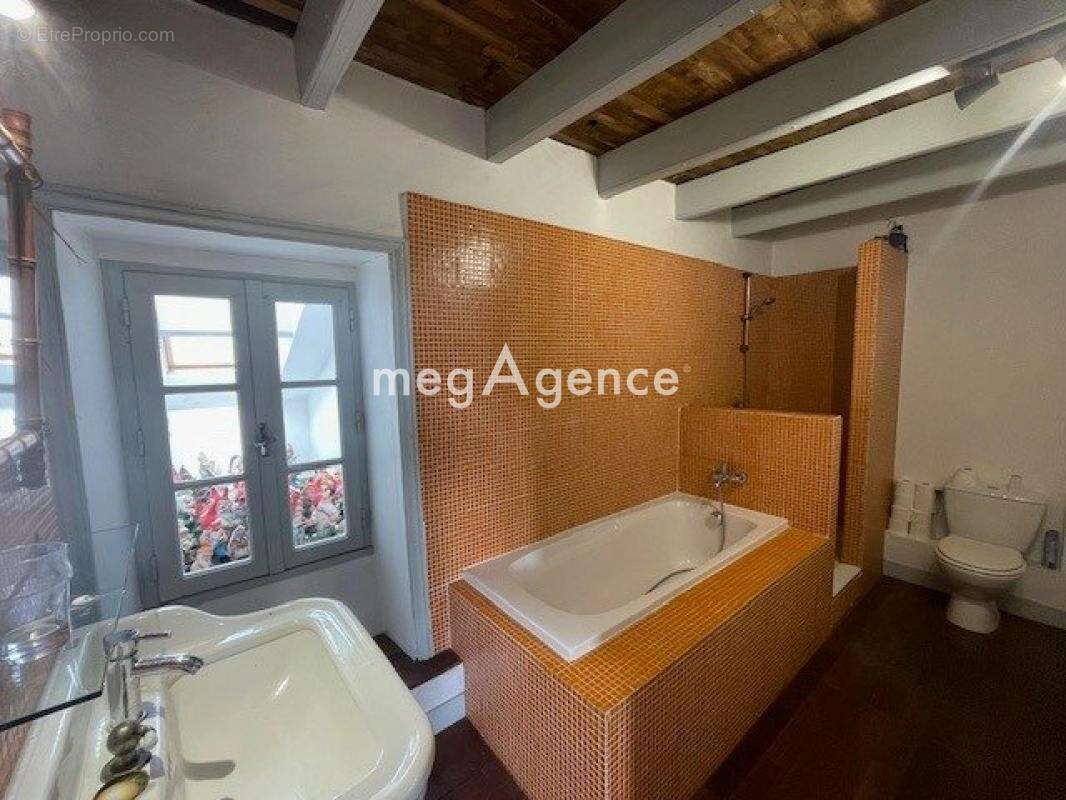 Maison à LARMOR-BADEN