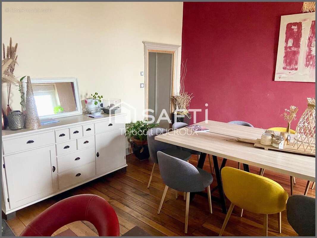 Photo 2 - Maison à MONTCENIS