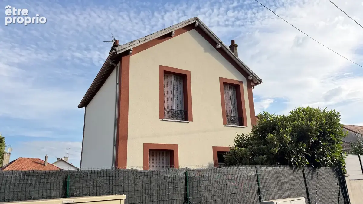 Maison à SAINT-GRATIEN