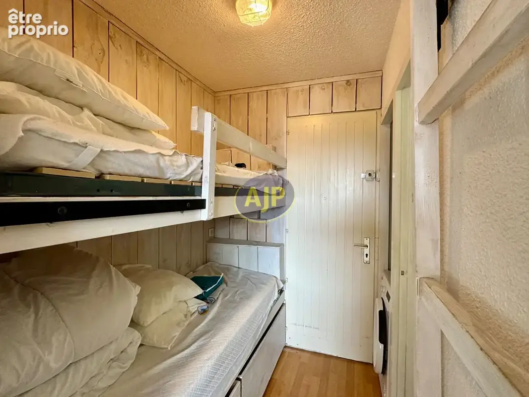 Appartement notre dame apercu mer et canal + parking prive - photo 6