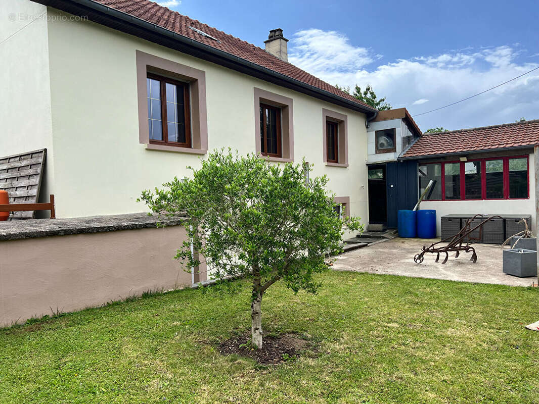 Maison à MONTAUDIN