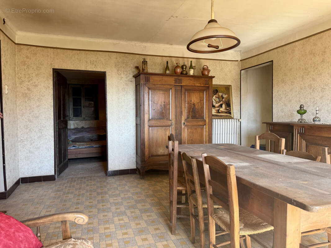 Maison à LENTILLERES