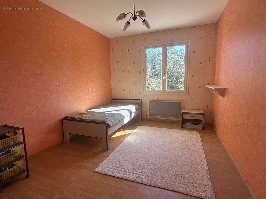 Maison à VIC-EN-BIGORRE