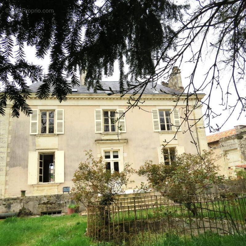 Maison à AUZAY