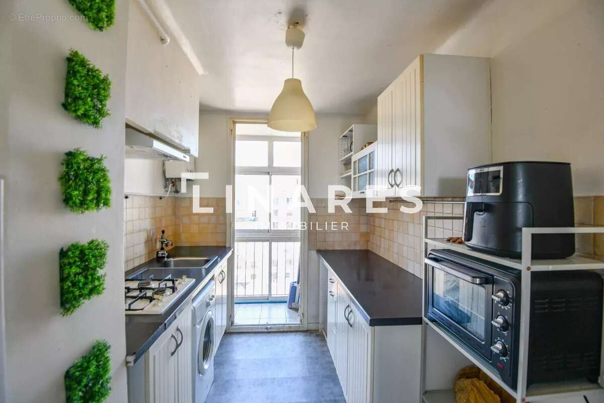 Appartement à MARSEILLE-13E