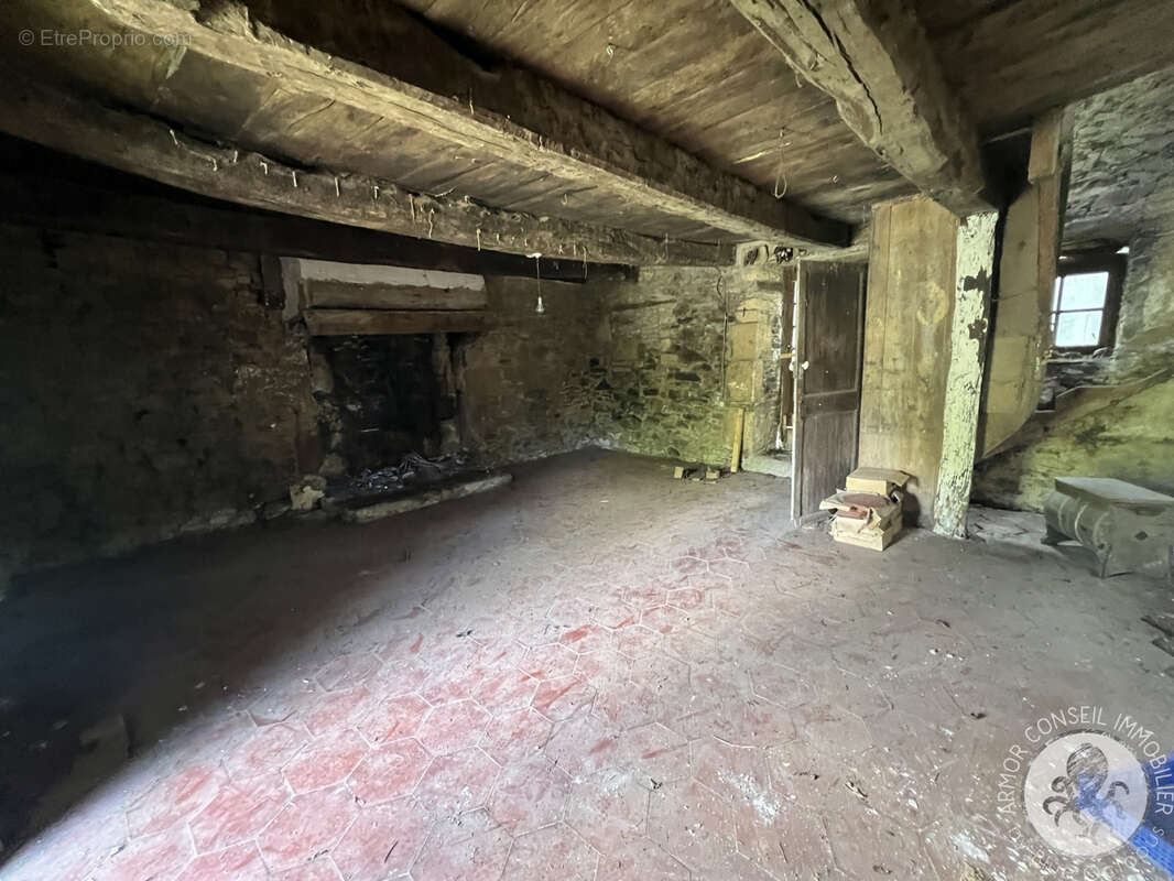 Maison à CORSEUL
