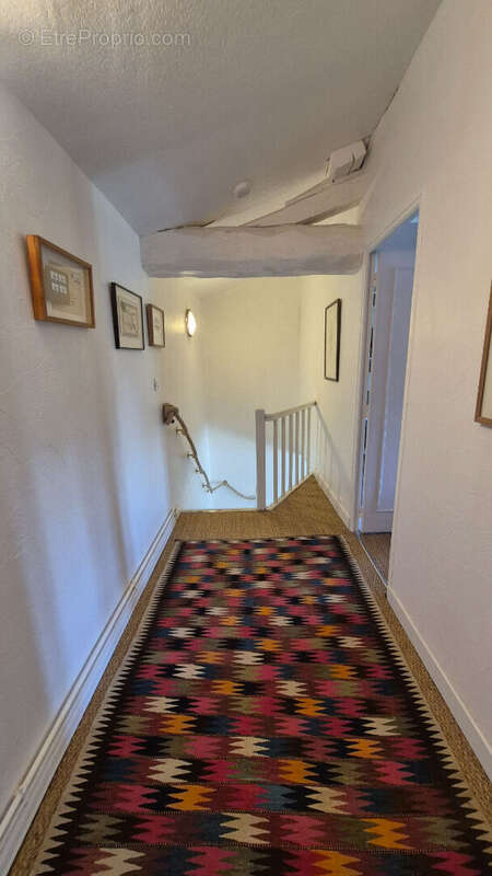 Maison à FONTCOUVERTE