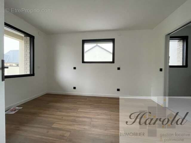 titre - Maison à CAMON