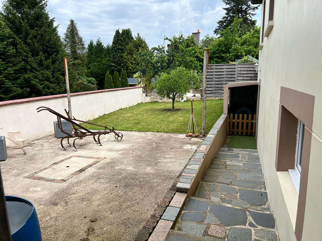 Maison à MONTAUDIN